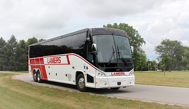 bus tour companies in wisconsin